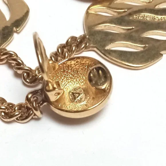 Golden vintage Earrings, 1990s retro Clip On Drop, Leaf shaped with Rhinestone, - Picture 4 of 9